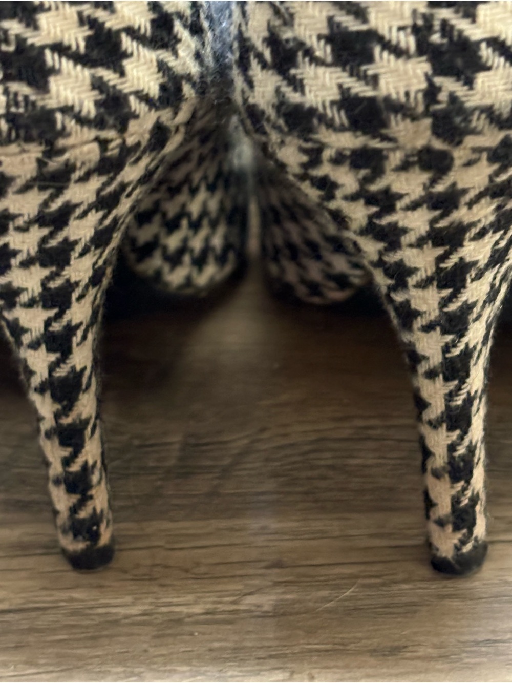 Apt. 9 Black and White Houndstooth Pointed Toe Heels with Black Bow - Picture 8 of 12